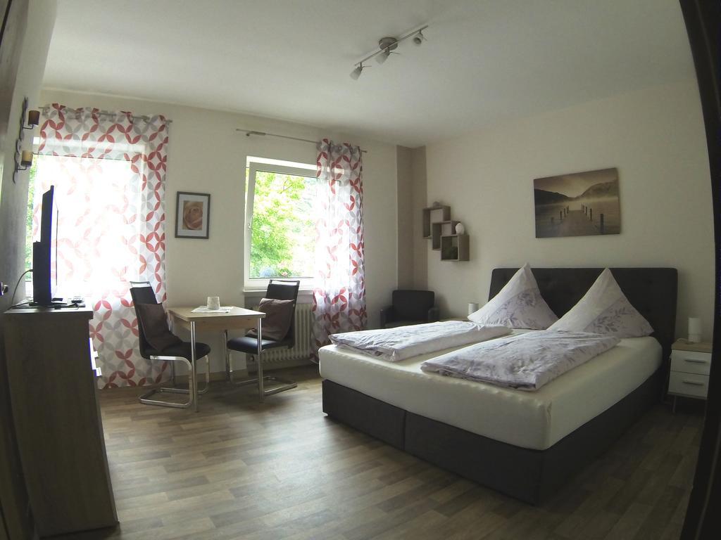 Pension Dapper Cochem Exteriör bild